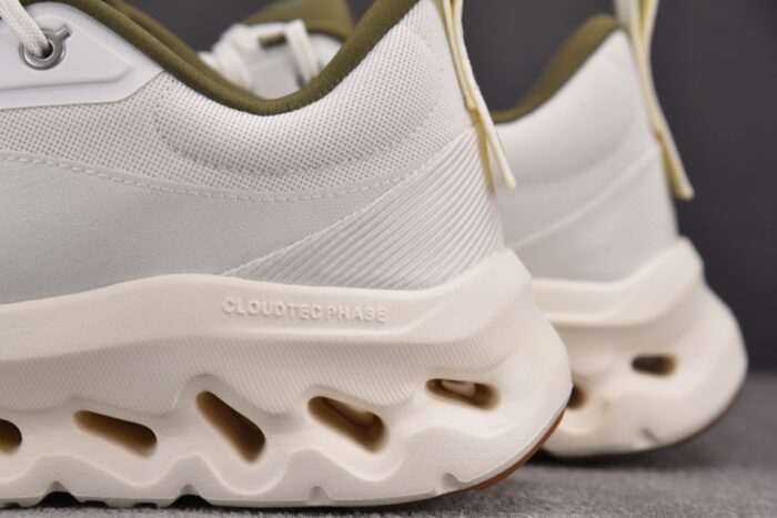 On x 로에베 클라우드 틸트 2.0 화이트 카키 레플리카 미러급 SA급 S급 고퀄리티 최상급 하이엔드 신발 [남성여성공용] 13