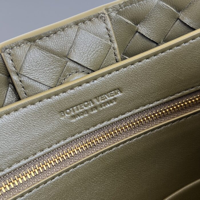 보테가베네타 스몰 안디아모 743568 다크 올리브 스웨이드 레플리카 미러급 SA급 S급 고퀄리티 최상급 하이엔드 가방 [여성] 8