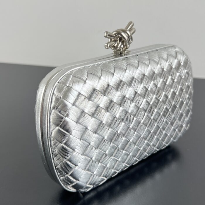 보테가베네타 놋 717622 실버 양가죽 레플리카 미러급 SA급 S급 고퀄리티 최상급 하이엔드 가방 [여성] 3