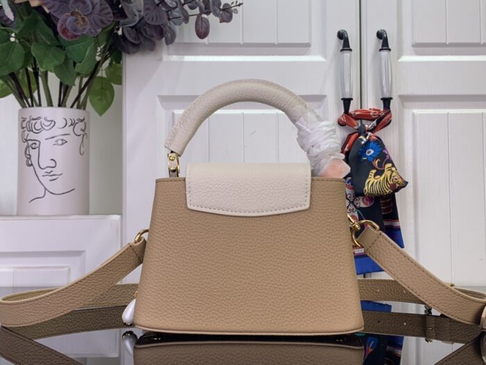 루이비통 카퓌신 미니 M25461 베이지 레플리카 미러급 SA급 S급 고퀄리티 최상급 하이엔드 가방 [여성] 2