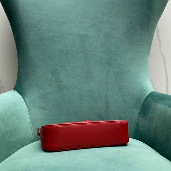 생로랑 페이턴트 가죽 소재의 LE 5 A 7 호보백 657228 레드 레플리카 미러급 SA급 S급 고퀄리티 최상급 하이엔드 가방 [여성] 5