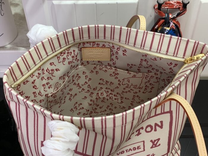 루이비통 캐리 잇 M15121 레플리카 미러급 SA급 S급 고퀄리티 최상급 하이엔드 가방 [여성] 3