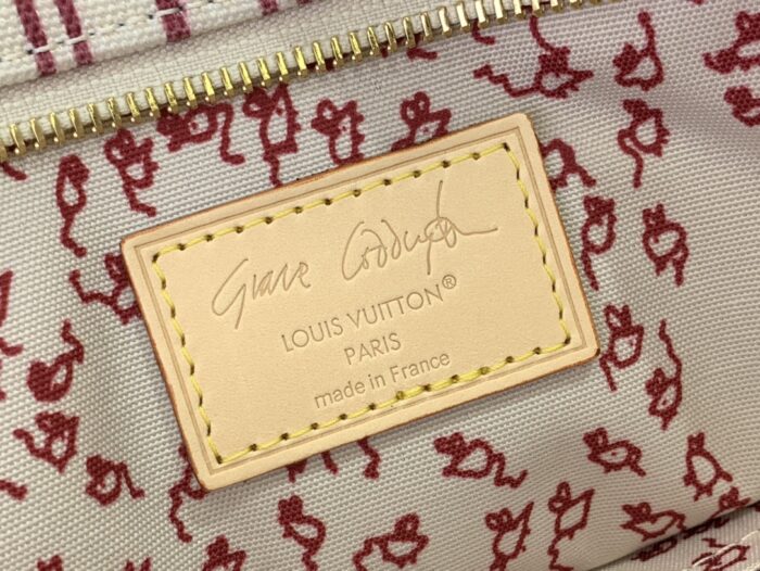 루이비통 캐리 잇 M15121 레플리카 미러급 SA급 S급 고퀄리티 최상급 하이엔드 가방 [여성] 9