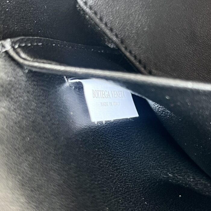 보테가베네타 뱅뱅 배니티 케이스 789109 블랙 악어무늬 레플리카 미러급 SA급 S급 고퀄리티 최상급 하이엔드 가방 [여성] 9