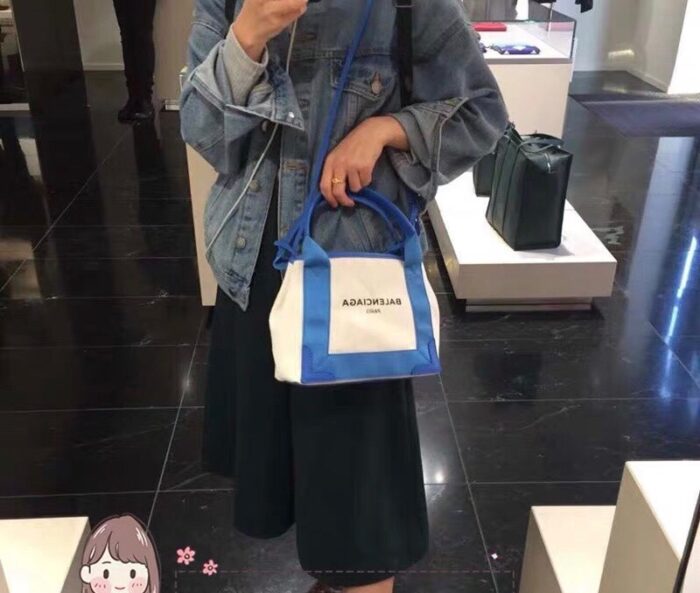 발렌시아가 캔버스 스몰 토트백 블루 레플리카 미러급 SA급 S급 고퀄리티 최상급 하이엔드 가방 [여성]