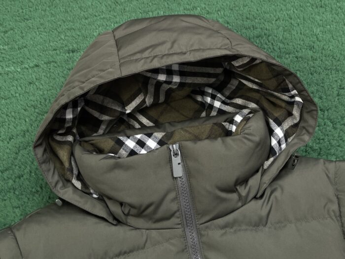 버버리 승마 로고 소매 탈부착 패딩 그린 레플리카 미러급 SA급 S급 고퀄리티 하이엔드 최상급 의류 [남성여성공용] 8