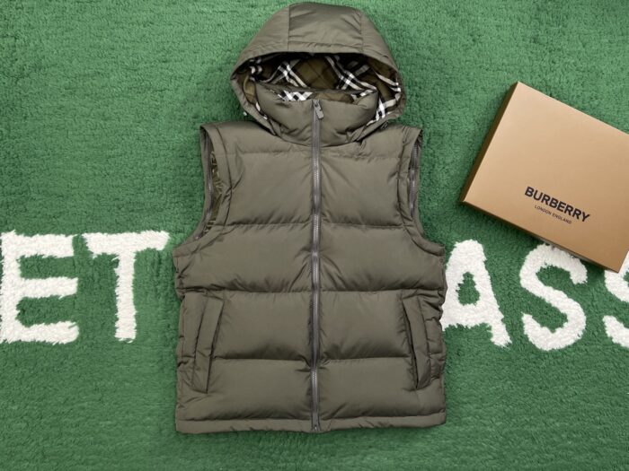 버버리 승마 로고 소매 탈부착 패딩 그린 레플리카 미러급 SA급 S급 고퀄리티 하이엔드 최상급 의류 [남성여성공용] 5