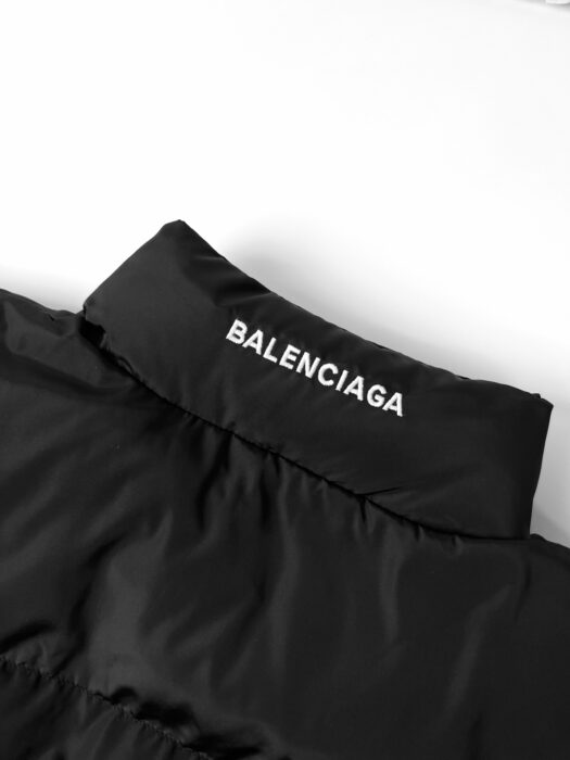 발렌시아가 SHRUNK 푸퍼 코튼 숏 자켓 패딩 블랙 레플리카 미러급 SA급 S급 고퀄리티 하이엔드 최상급 의류 [남성여성공용] 6