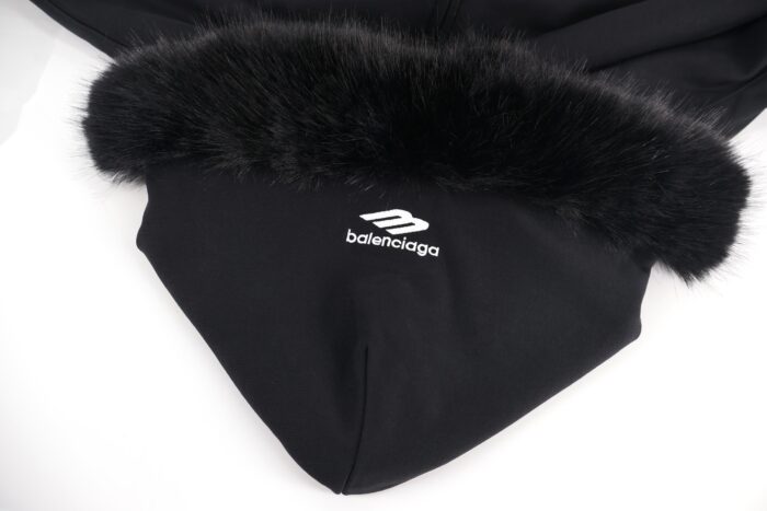 발렌시아가 털 후드 자켓 블랙 레플리카 미러급 SA급 S급 고퀄리티 하이엔드 최상급 의류 [남성여성공용] 6