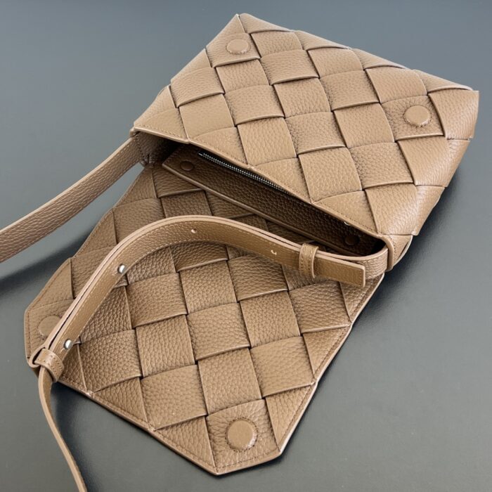 보테가베네타 디아고 795637 브라운 레플리카 미러급 SA급 S급 고퀄리티 최상급 하이엔드 가방 [남성여성공용] 6