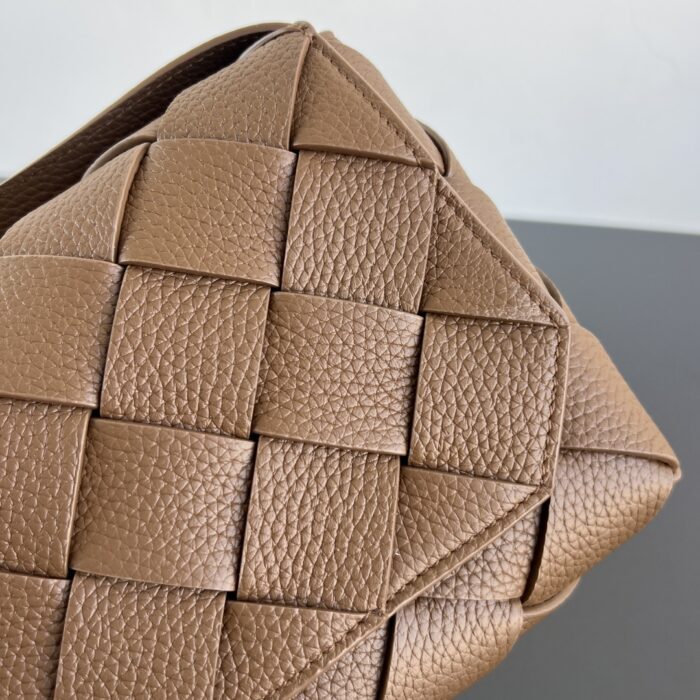 보테가베네타 디아고 795637 브라운 레플리카 미러급 SA급 S급 고퀄리티 최상급 하이엔드 가방 [남성여성공용] 8