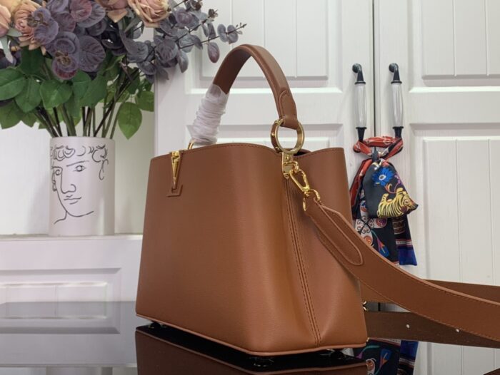 루이비통 카퓌신 MM 수플 M14371 브라운 레플리카 미러급 SA급 S급 고퀄리티 최상급 하이엔드 가방 [여성] 4