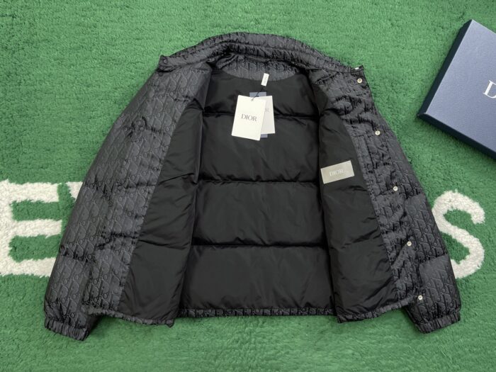 디올 오블리크 포켓 카라 패딩 블랙 레플리카 미러급 SA급 S급 고퀄리티 하이엔드 최상급 의류 [남성여성공용] 5