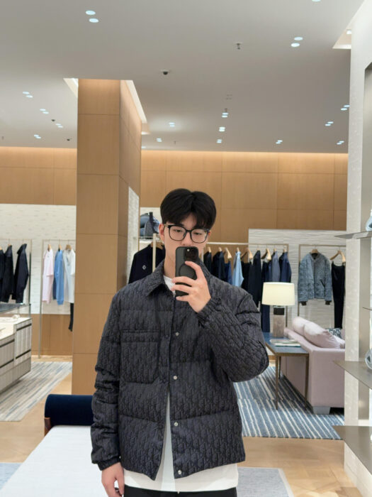 디올 오블리크 포켓 카라 패딩 블랙 레플리카 미러급 SA급 S급 고퀄리티 하이엔드 최상급 의류 [남성여성공용]