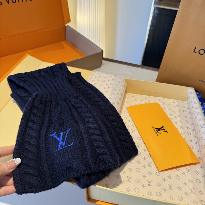 루이비통 온리 LV 미니 케이블 스카프 네이비 M96755 양털100% 레플리카 미러급 SA급 S급 고퀄리티 최상급 하이엔드 악세사리 [남성여성공용] 2