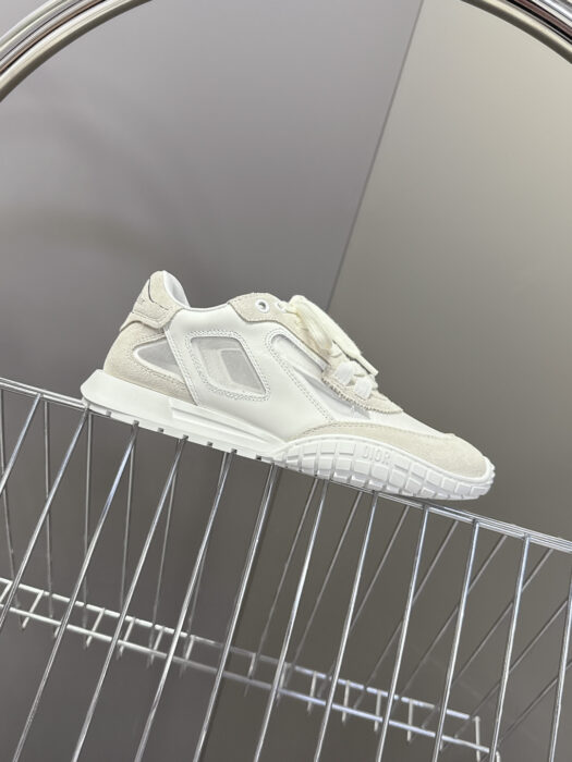 디올 테크 스니커즈 카프스킨 스웨이드 카프스킨 앤 트랜스패런트 메쉬 화이트 라이트 베이지 레플리카 미러급 SA급 S급 고퀄리티 최상급 하이엔드 신발 [남성여성공용]