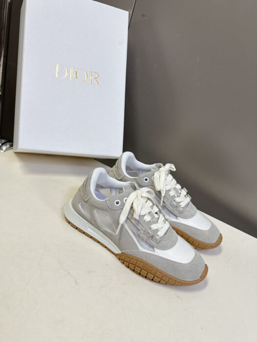 디올 테크 스니커즈 스웨이드 카프스킨 앤 트랜스패런트 메쉬 화이트 레플리카 미러급 SA급 S급 고퀄리티 최상급 하이엔드 신발 [남성여성공용] 5