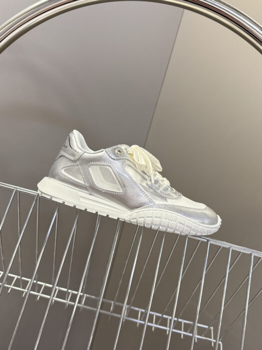 디올 테크 스니커즈 라미네이티드 그레인드 카프스킨 앤 트랜스패런트 메쉬 실버 레플리카 미러급 SA급 S급 고퀄리티 최상급 하이엔드 신발 [남성여성공용]