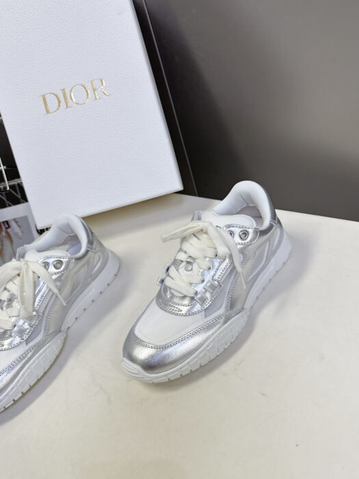 디올 테크 스니커즈 라미네이티드 그레인드 카프스킨 앤 트랜스패런트 메쉬 실버 레플리카 미러급 SA급 S급 고퀄리티 최상급 하이엔드 신발 [남성여성공용] 6