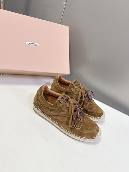 미우미우 캐쥬얼 스웨이드 스니커즈 다크 브라운 레플리카 미러급 SA급 S급 고퀄리티 최상급 하이엔드 신발 [여성] 5