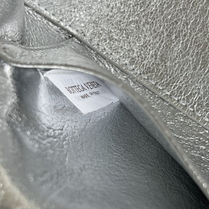 보테가베네타 뱅뱅 배니티 케이스 789109 실버 레플리카 미러급 SA급 S급 고퀄리티 최상급 하이엔드 가방 [여성] 9