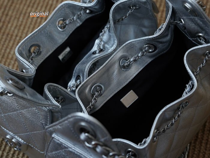 샤넬 25 미니 핸드백 그레인드 카프스킨 실버 메탈 실버 레플리카 미러급 SA급 S급 고퀄리티 최상급 하이엔드 가방 [여성] 11