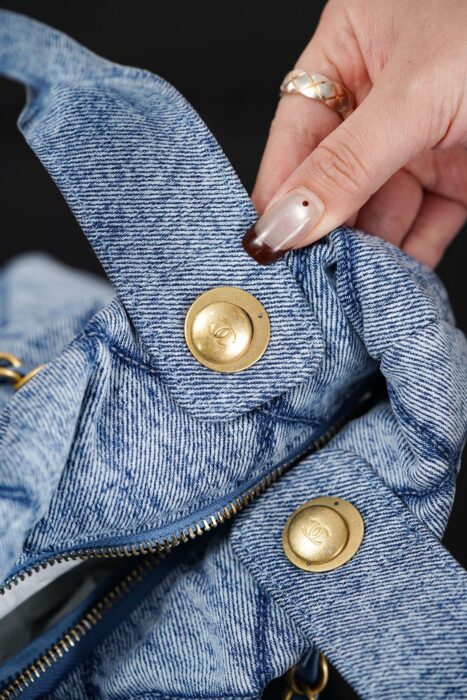 샤넬 맥시 보우 백 워시드 데님 골드 메탈 블루 레플리카 미러급 SA급 S급 고퀄리티 최상급 하이엔드 가방 [여성] 14