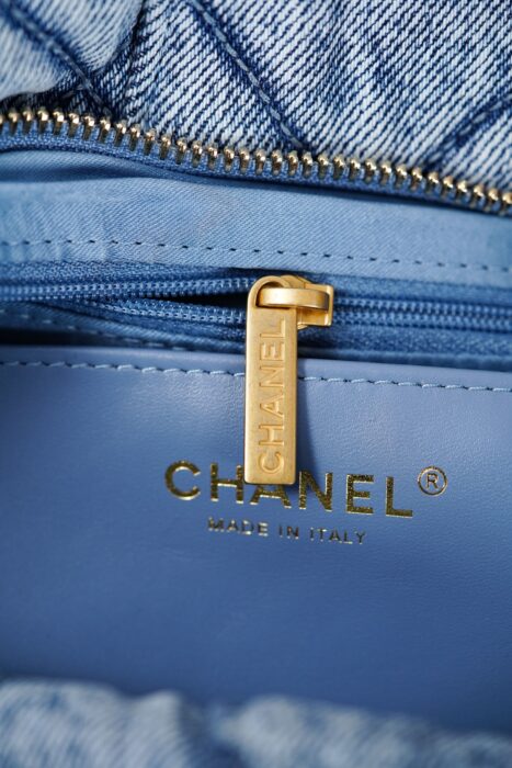 샤넬 맥시 보우 백 워시드 데님 골드 메탈 블루 레플리카 미러급 SA급 S급 고퀄리티 최상급 하이엔드 가방 [여성] 18