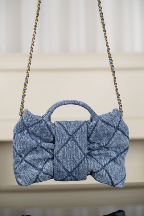 샤넬 맥시 보우 백 워시드 데님 골드 메탈 블루 레플리카 미러급 SA급 S급 고퀄리티 최상급 하이엔드 가방 [여성] 2