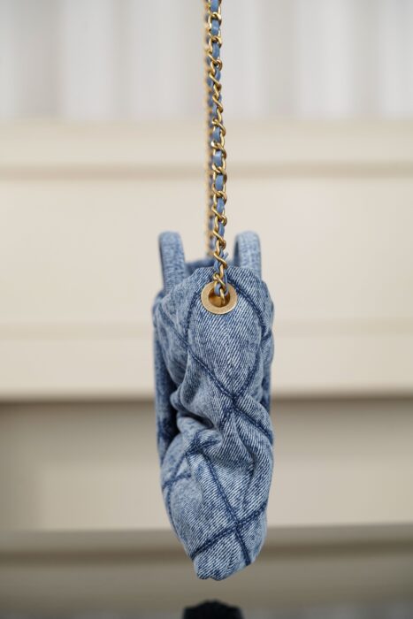 샤넬 맥시 보우 백 워시드 데님 골드 메탈 블루 레플리카 미러급 SA급 S급 고퀄리티 최상급 하이엔드 가방 [여성] 4