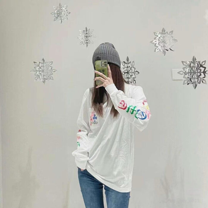 크롬하츠 컬러 십자가 패턴 긴팔티 화이트 레플리카 미러급 SA급 S급 고퀄리티 하이엔드 최상급 의류 [남성여성공용]