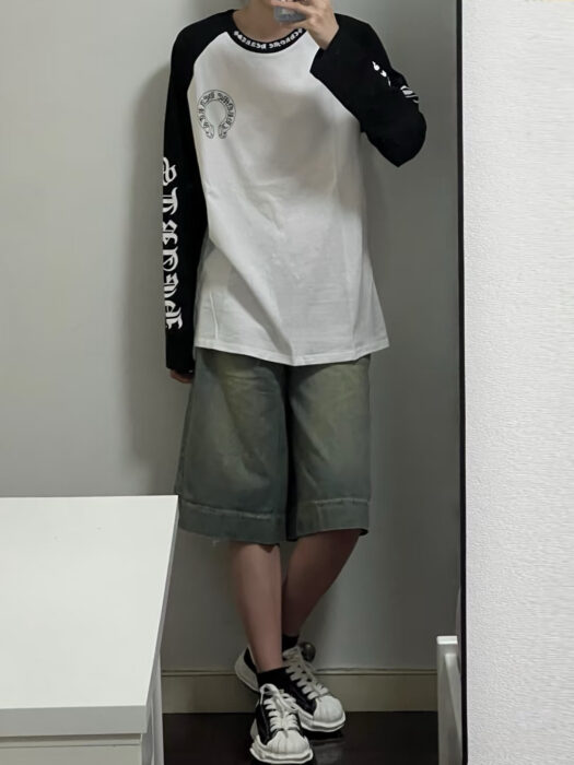 크롬하츠 흑백 배색 프린트 긴팔티 블랙 화이트 레플리카 미러급 SA급 S급 고퀄리티 하이엔드 최상급 의류 [남성여성공용]