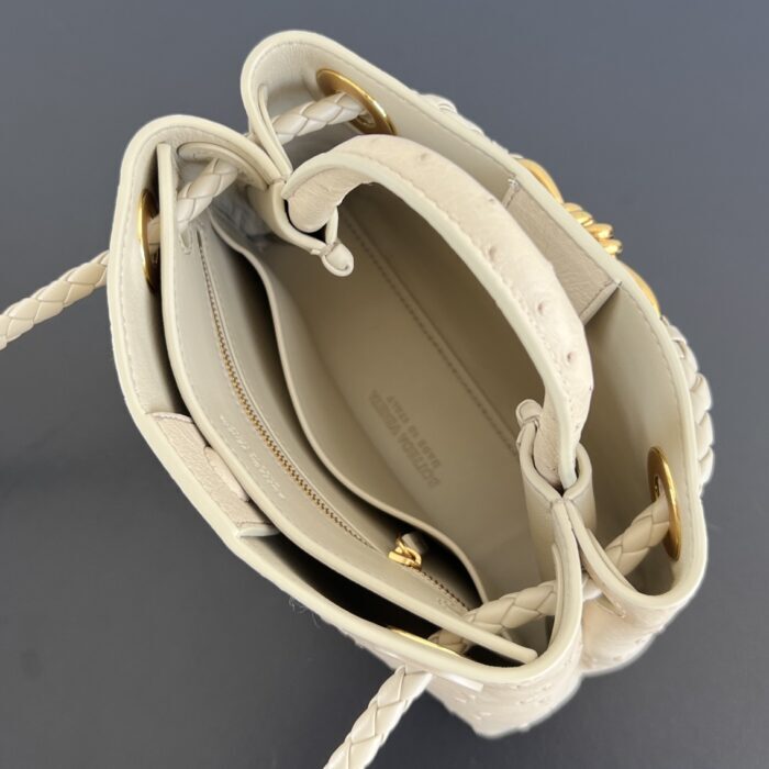 보테가베네타 미니 안디아모 라이트 버터스카치 805232 타조가죽 레플리카 미러급 SA급 S급 고퀄리티 최상급 하이엔드 가방 [여성] 4