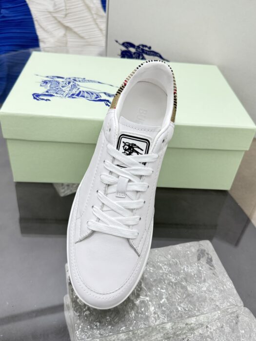 버버리 레더 세트 스니커즈 화이트 샌드 베이지 레플리카 미러급 SA급 S급 고퀄리티 최상급 하이엔드 신발 [남성] 3