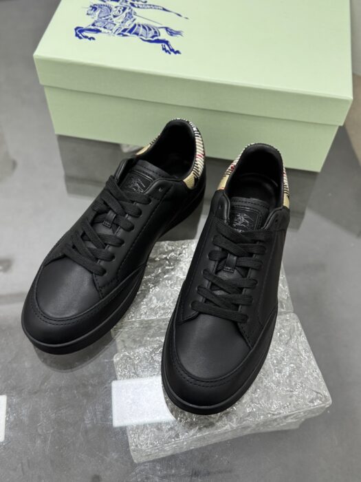 버버리 레더 세트 스니커즈 블랙 샌드 베이지 레플리카 미러급 SA급 S급 고퀄리티 최상급 하이엔드 신발 [남성] 2