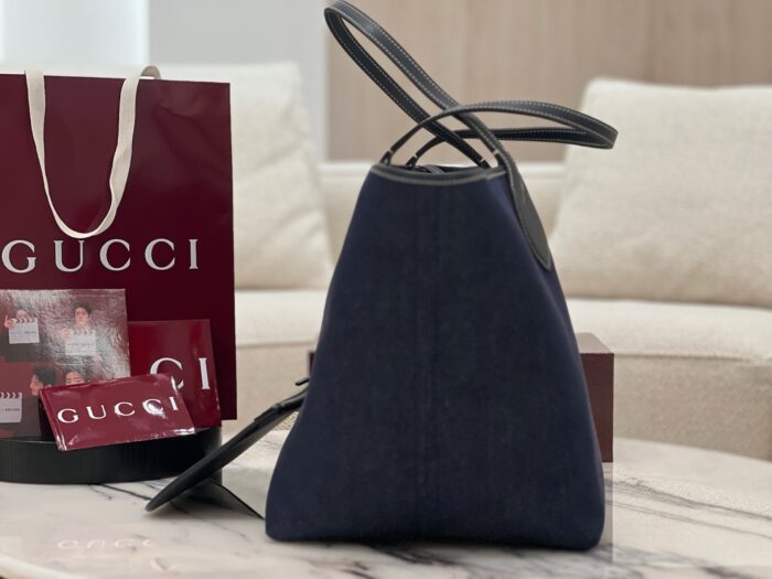 구찌 토티시마 미디움 리버시블 토트백 다크 블루 데님 베이지 블루 820481 레플리카 미러급 SA급 S급 고퀄리티 최상급 하이엔드 가방 [여성] 5