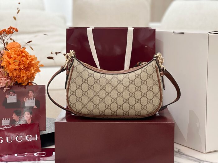 구찌 GG 엠블럼 스몰 숄더백 베이지 다크 브라운 847447 레플리카 미러급 SA급 S급 고퀄리티 최상급 하이엔드 가방 [여성] 2