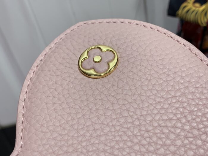 루이비통 카퓌신 미디엄 M20708 레드 레플리카 미러급 SA급 S급 고퀄리티 최상급 하이엔드 가방 [여성] 7