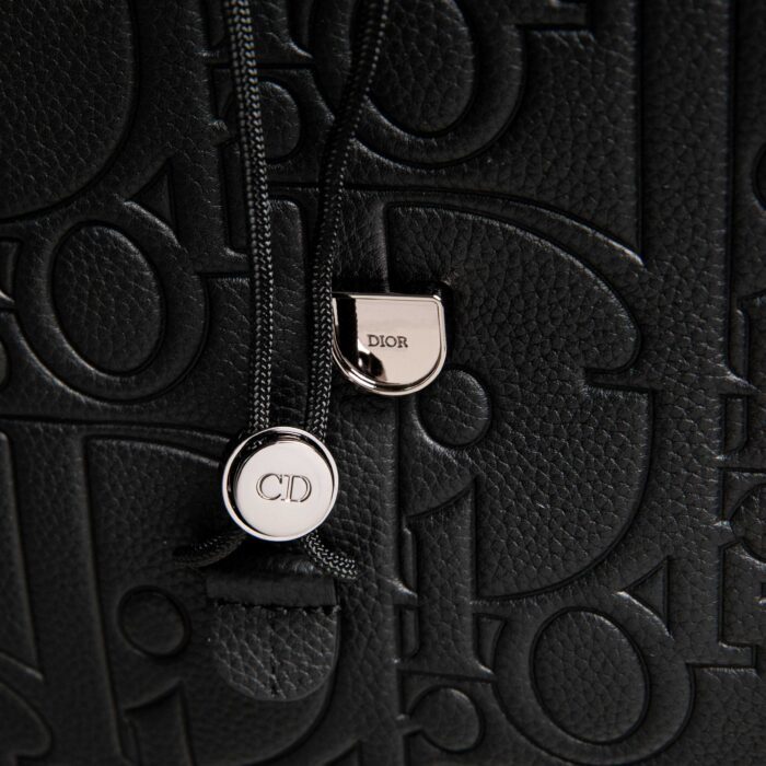 디올 데일리 백팩 플랩 디올 그래비티 레더 앤 그레인드 카프스킨 블랙 레플리카 미러급 SA급 S급 고퀄리티 최상급 하이엔드 가방 [남성여성공용] 8