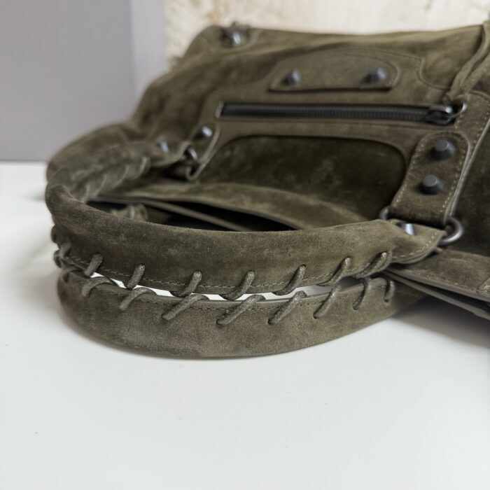 발렌시아가 르 시티 백 라지 카키 스웨이드 레플리카 미러급 SA급 S급 고퀄리티 최상급 하이엔드 가방 [여성] 8