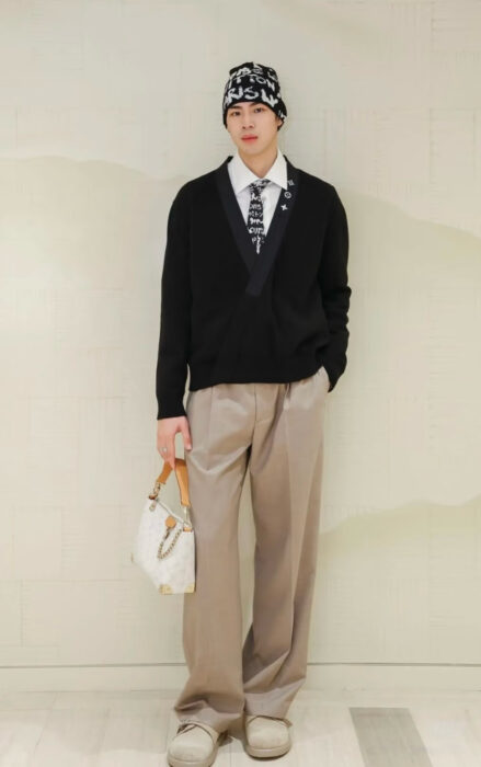 루이비통 하이브리드 엠벨리시드 가디건 1AIM96 블랙 면양털 레플리카 미러급 SA급 S급 고퀄리티 하이엔드 최상급 의류 [남성여성공용]