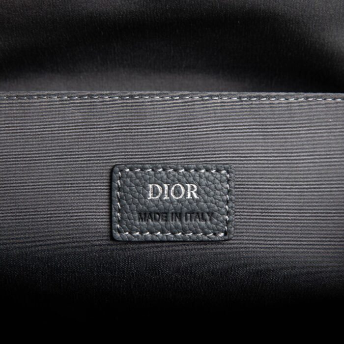 디올 새들 백팩 플랩 디올 오블리크 자카드 앤 그레인드 카프스킨 그레이 레플리카 미러급 SA급 S급 고퀄리티 최상급 하이엔드 가방 [남성여성공용] 13