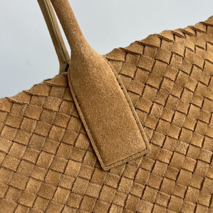 보테가베네타 라지 까바 스웨이드 라이트 앰버 608811 레플리카 미러급 SA급 S급 고퀄리티 최상급 하이엔드 가방 [남성여성공용] 6