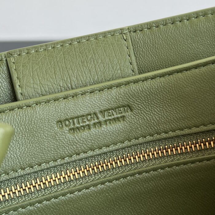 보테가베네타 스몰 안디아모 그린 805231 타조가죽 레플리카 미러급 SA급 S급 고퀄리티 최상급 하이엔드 가방 [여성] 8