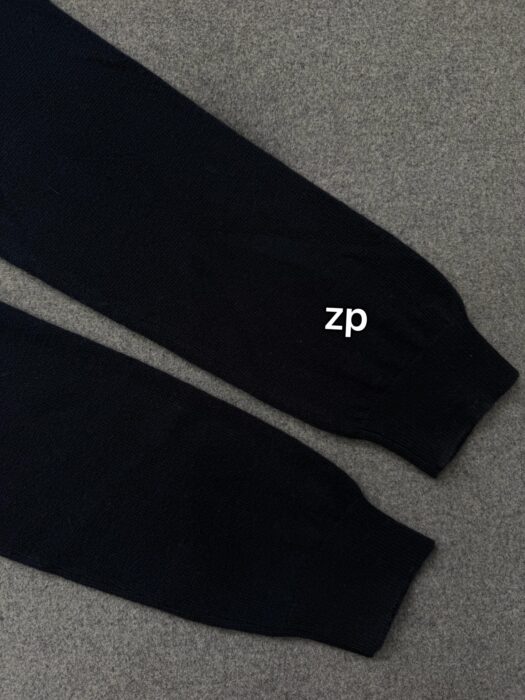 구찌 멀티컬러 GG 캐시미어 가디건 블랙 레플리카 미러급 SA급 S급 고퀄리티 하이엔드 최상급 의류 [남성여성공용] 10