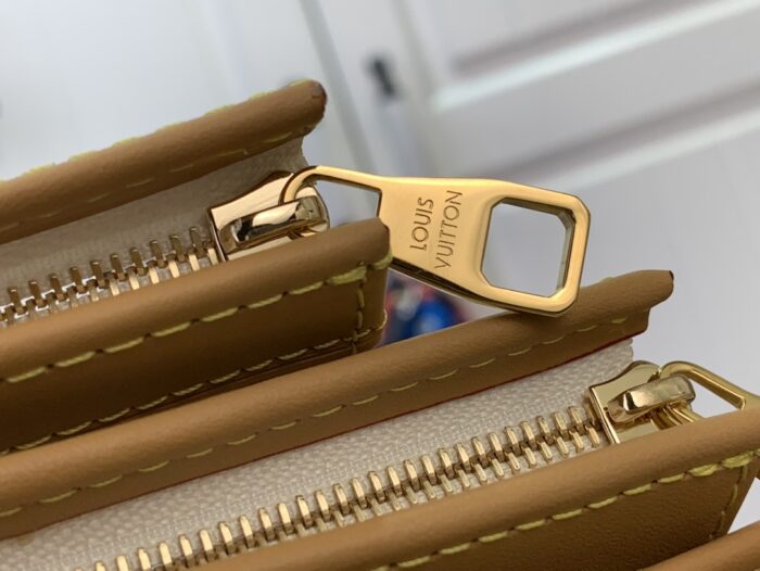 루이비통 트리오 포쉐 토일레트 M11390 레플리카 미러급 SA급 S급 고퀄리티 최상급 하이엔드 가방 [남성여성공용] 8