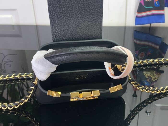 루이비통 카퓌신 나노 M10166 블랙 레플리카 미러급 SA급 S급 고퀄리티 최상급 하이엔드 가방 [여성] 3