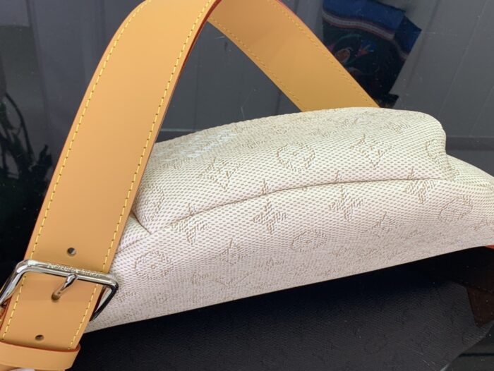 루이비통 러시 범백 M27152 베이지 레플리카 미러급 SA급 S급 고퀄리티 최상급 하이엔드 가방 [남성여성공용] 6