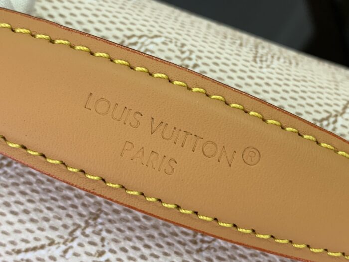 루이비통 러시 범백 M27152 베이지 레플리카 미러급 SA급 S급 고퀄리티 최상급 하이엔드 가방 [남성여성공용] 8