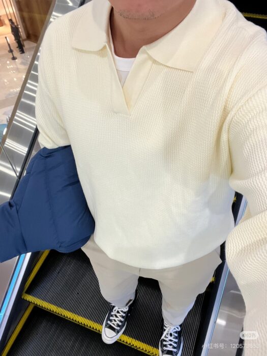 프라다 베이직 순색 니트 카라티 화이트 레플리카 미러급 SA급 S급 고퀄리티 하이엔드 최상급 의류 [남성여성공용] 2